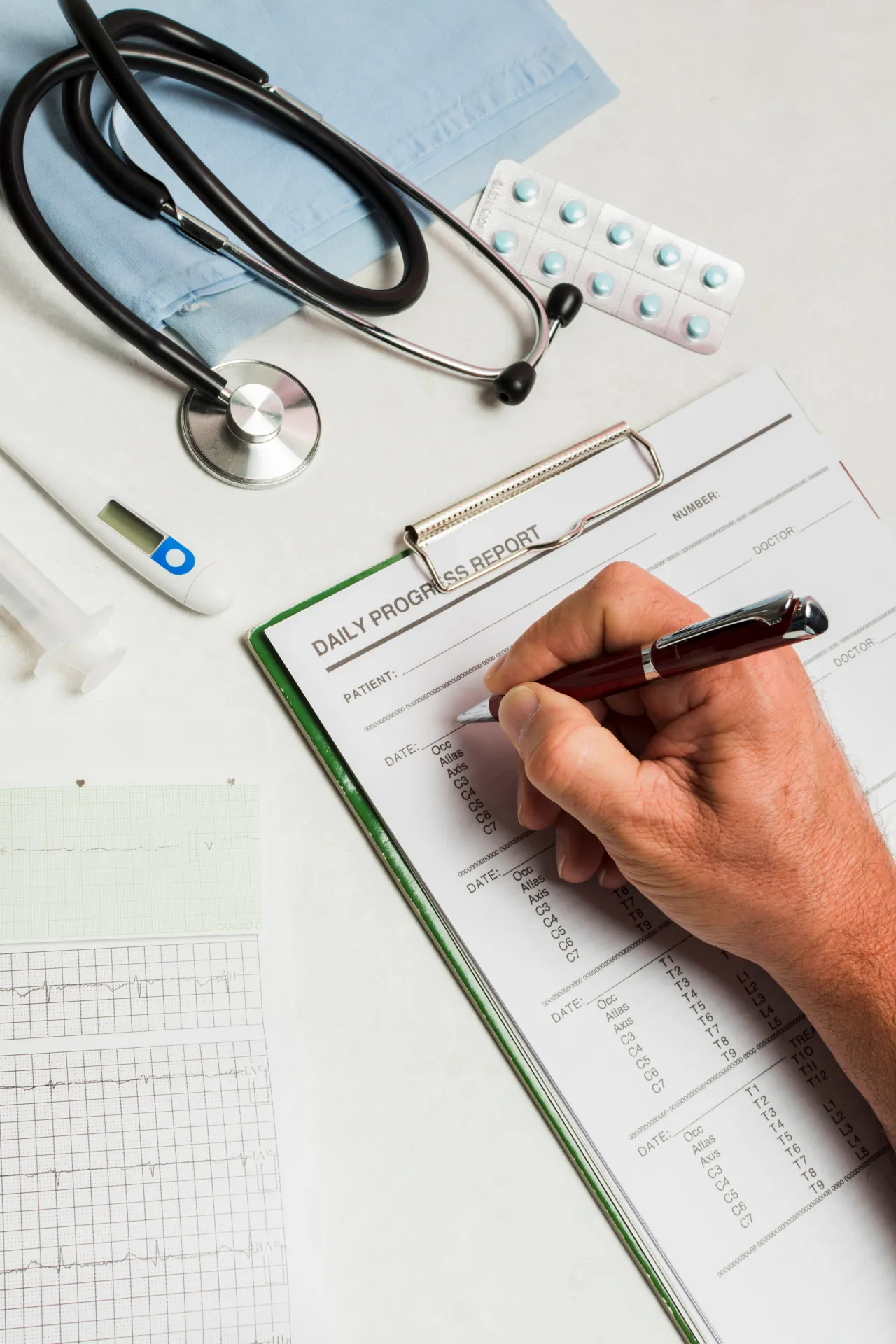 medical-report-with-medical-equipment;
